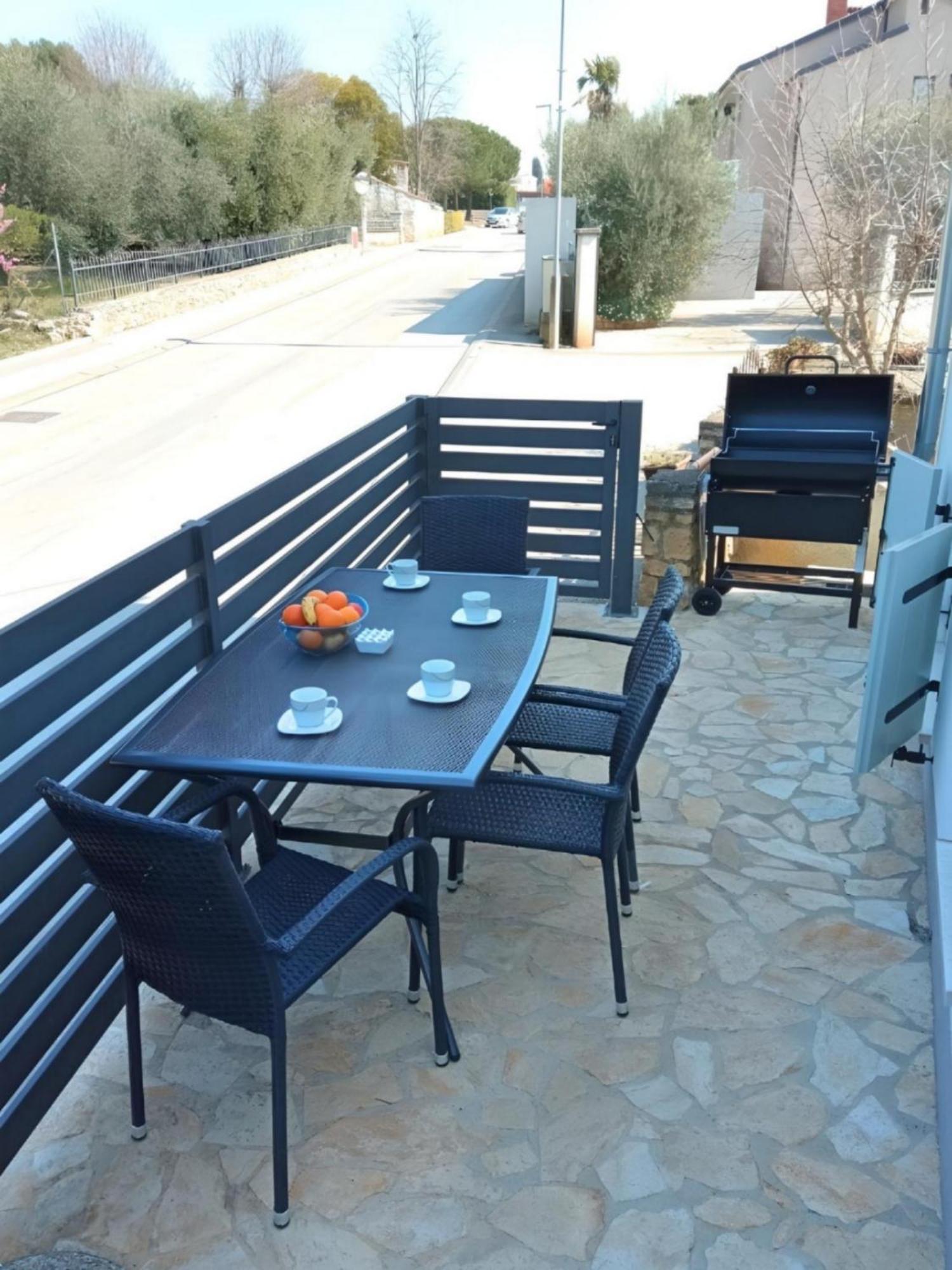 Apartment Valentino Tar-Vabriga エクステリア 写真
